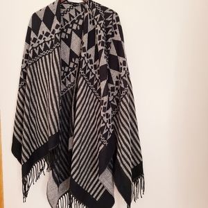 Geometric Poncho-Cape